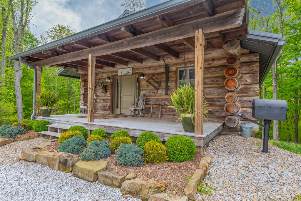 About Antler Log Cabins Vacation Rentals